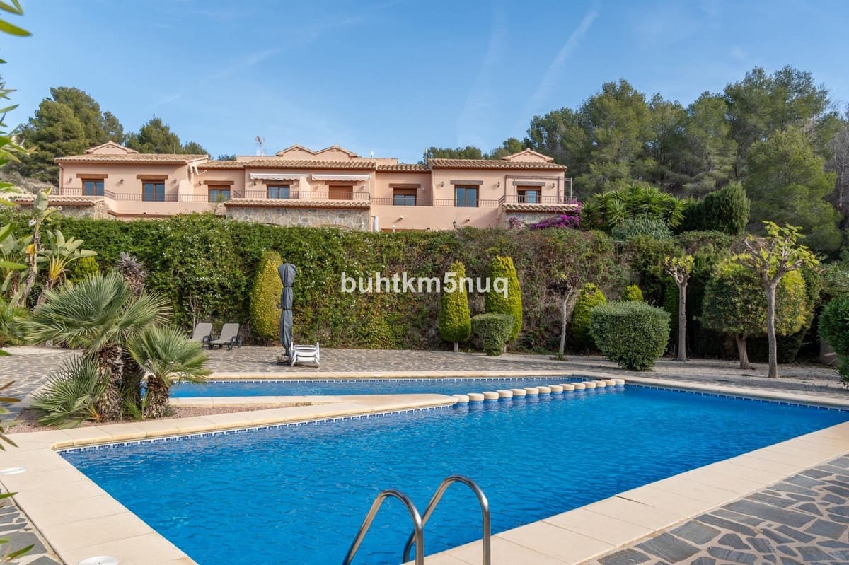 3 makuuhuone Maalaistalo myytävänä paikassa Calpe / Calp - 330 000 € (Ref: 9467876)