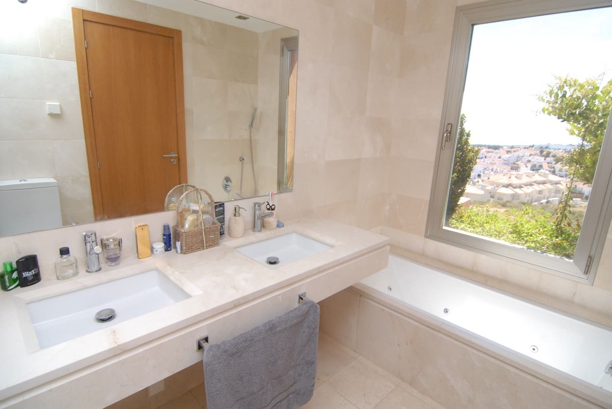 3 sovrum Hus till salu i Riviera del Sol - 462 000 € (Ref: 9470148)