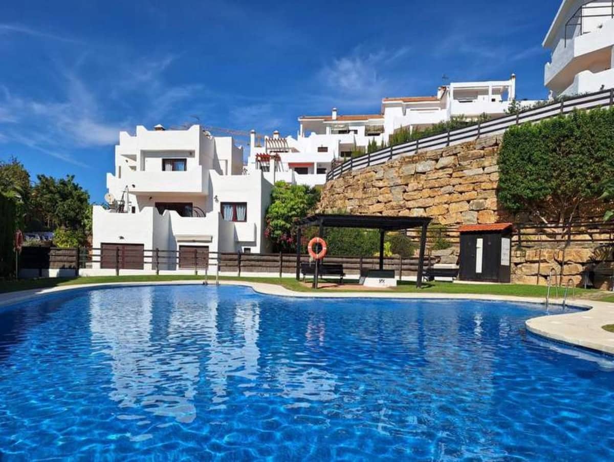 Apartamento de 3 habitaciones en Casares en venta - 365.000 € (Ref: 9470149)