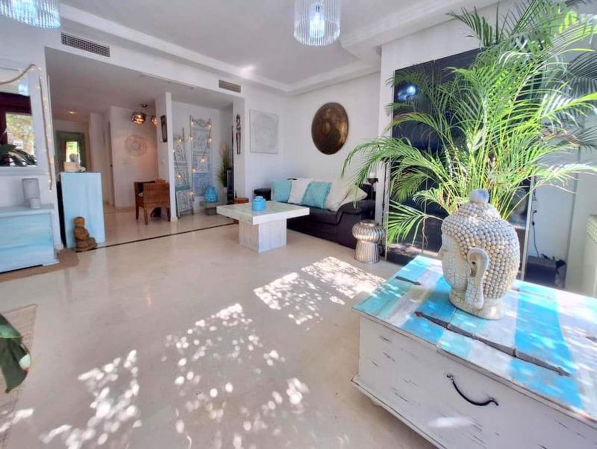 Apartamento de 3 habitaciones en Casares en venta - 365.000 € (Ref: 9470149)