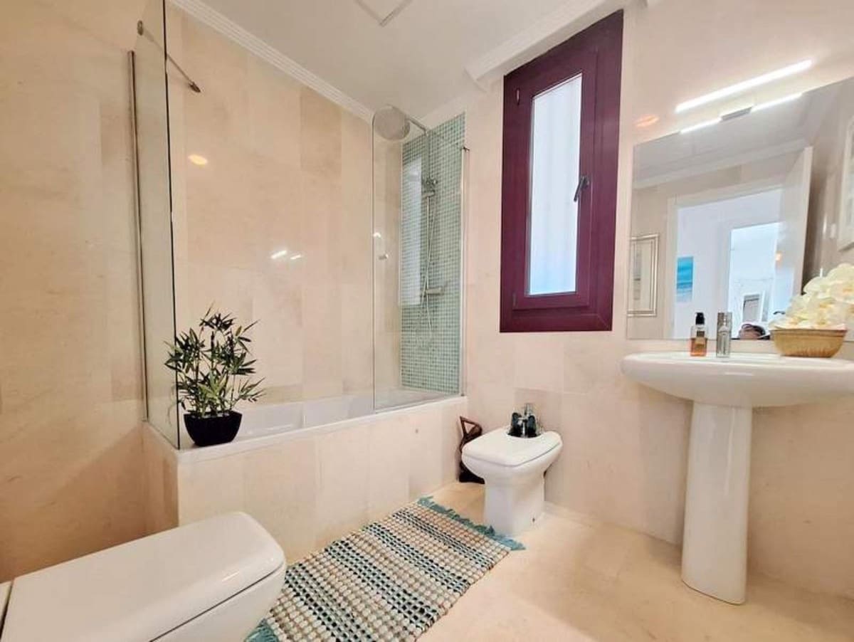 Apartamento de 3 habitaciones en Casares en venta - 365.000 € (Ref: 9470149)