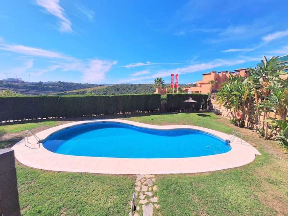 Apartamento de 3 habitaciones en Casares en venta - 365.000 € (Ref: 9470149)