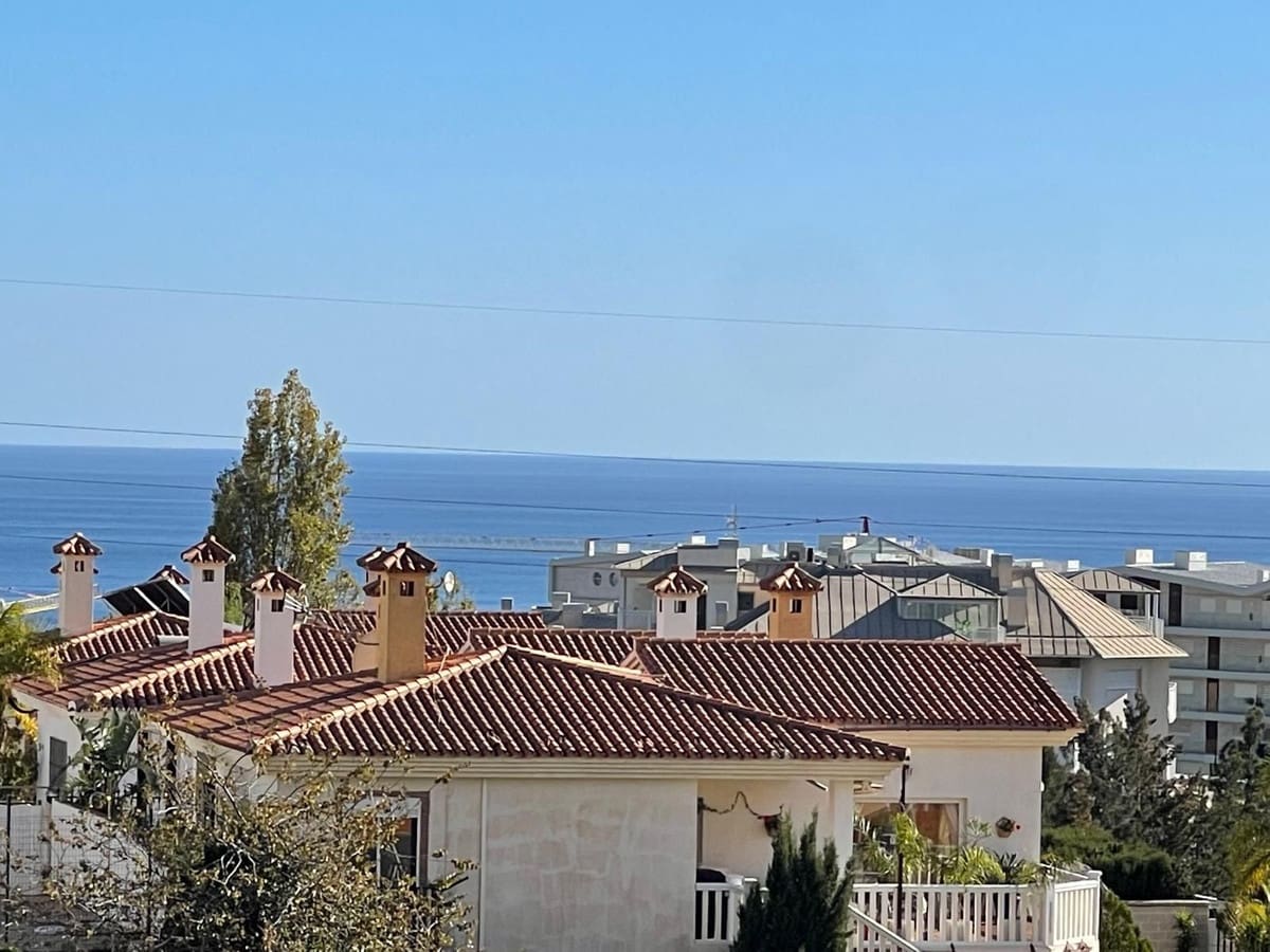 2 sovrum Lägenhet till salu i Fuengirola - 689 000 € (Ref: 9470771)