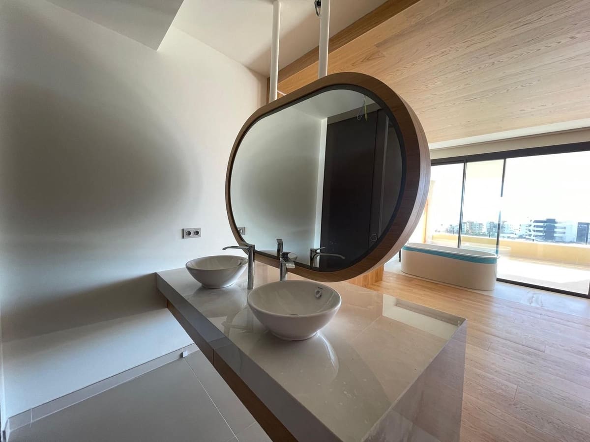 2 sovrum Lägenhet till salu i Fuengirola - 689 000 € (Ref: 9470771)