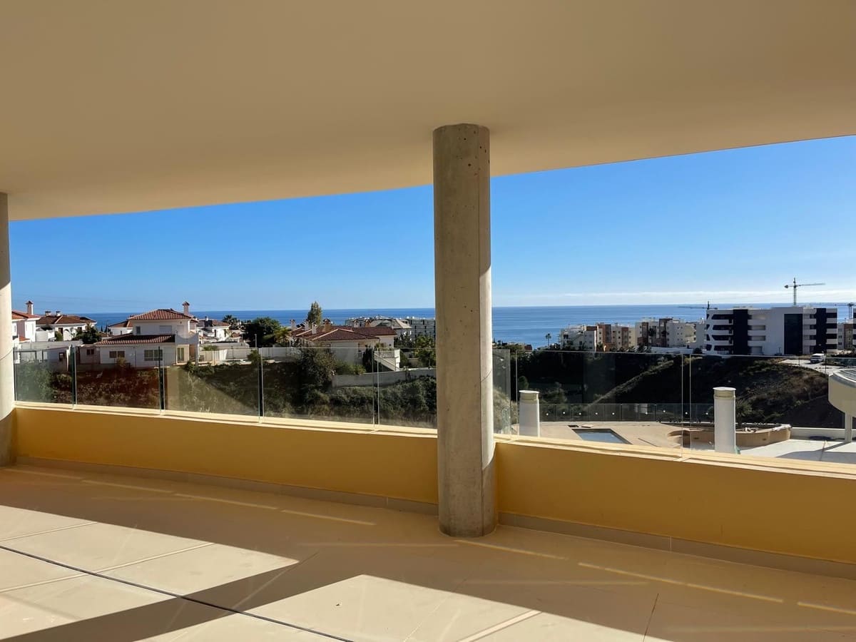 2 sovrum Lägenhet till salu i Fuengirola - 689 000 € (Ref: 9470771)
