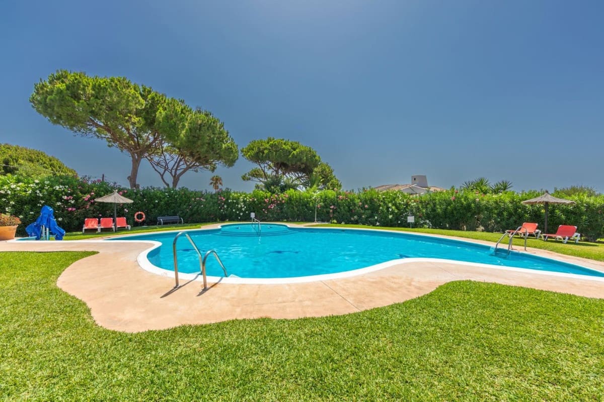 2 sovrum Villa till salu i Bahia de Casares - 418 000 € (Ref: 9470774)