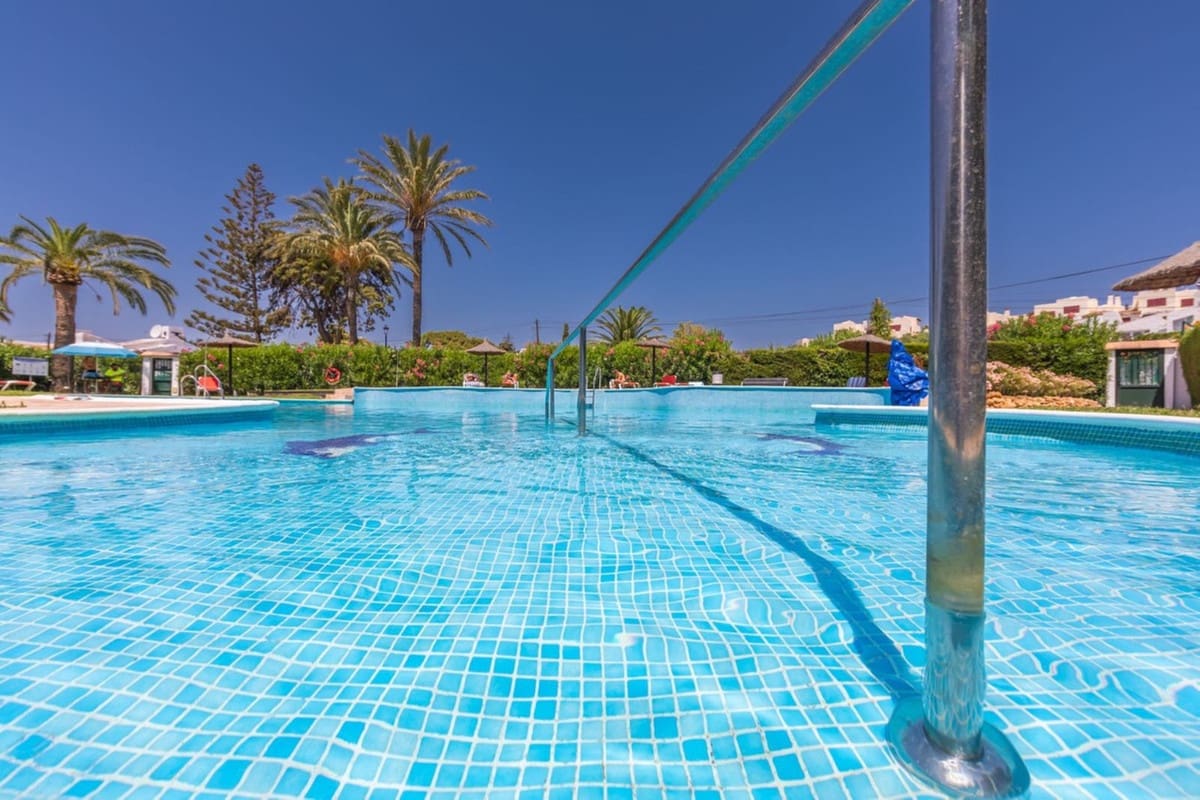 2 sovrum Villa till salu i Bahia de Casares - 418 000 € (Ref: 9470774)