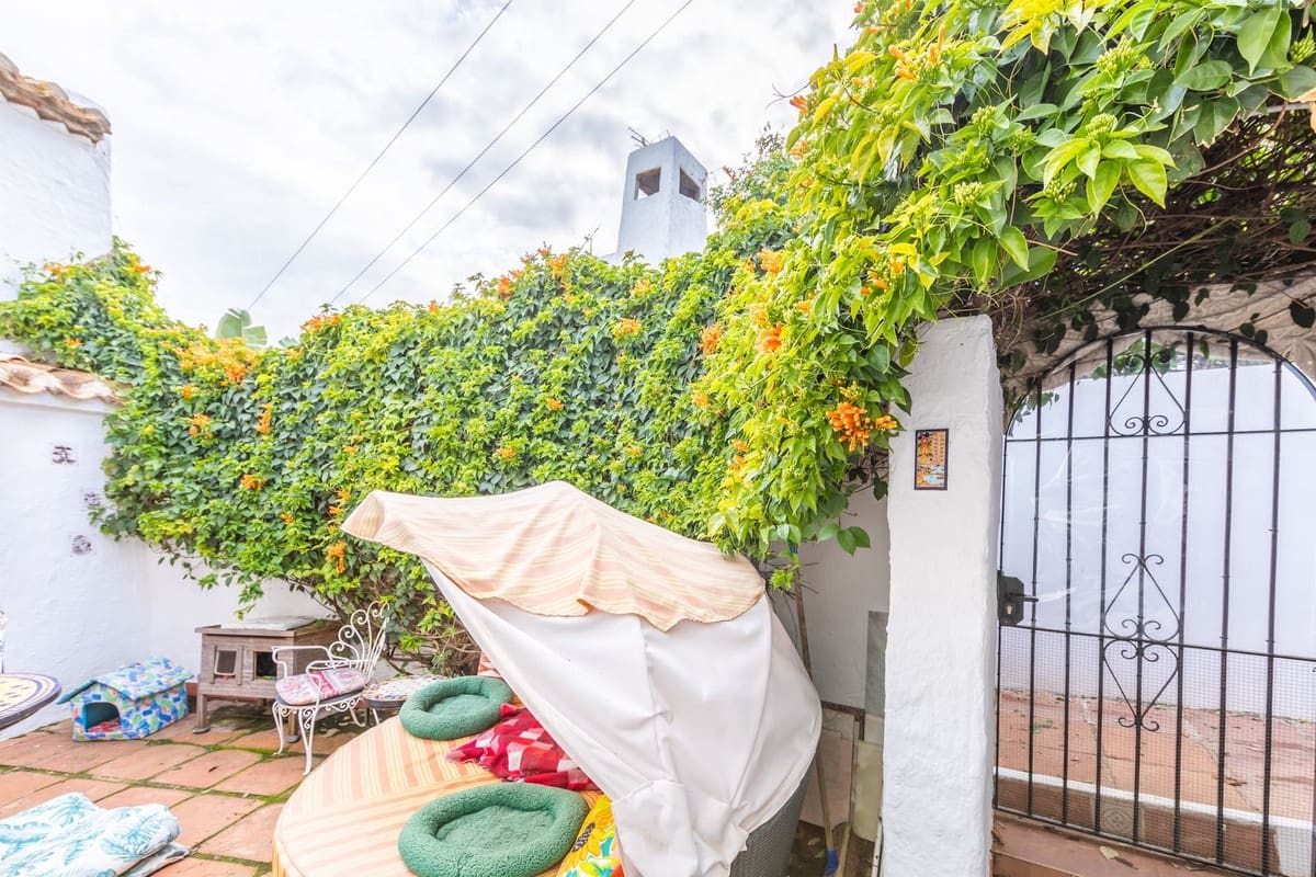 2 soveværelse Byhus til salg i Bahia de Casares med garage - € 418.000 (Ref: 9470774)