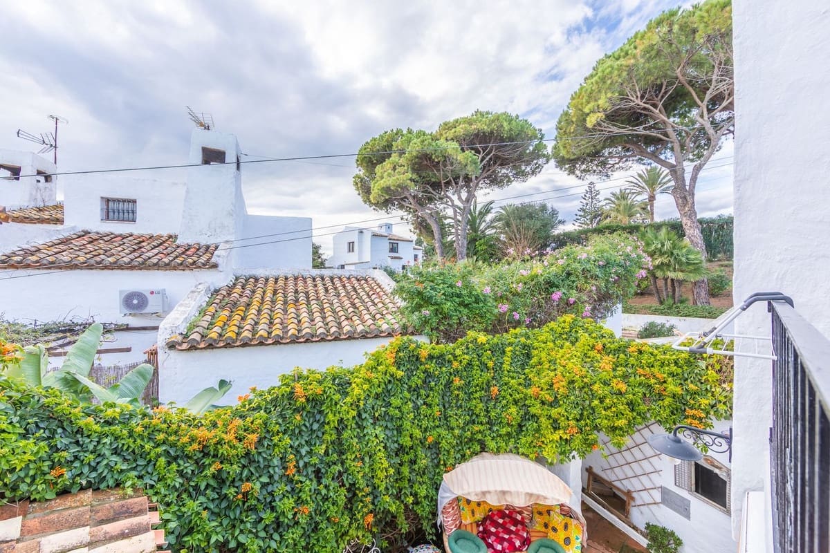 2 soveværelse Byhus til salg i Bahia de Casares med garage - € 418.000 (Ref: 9470774)