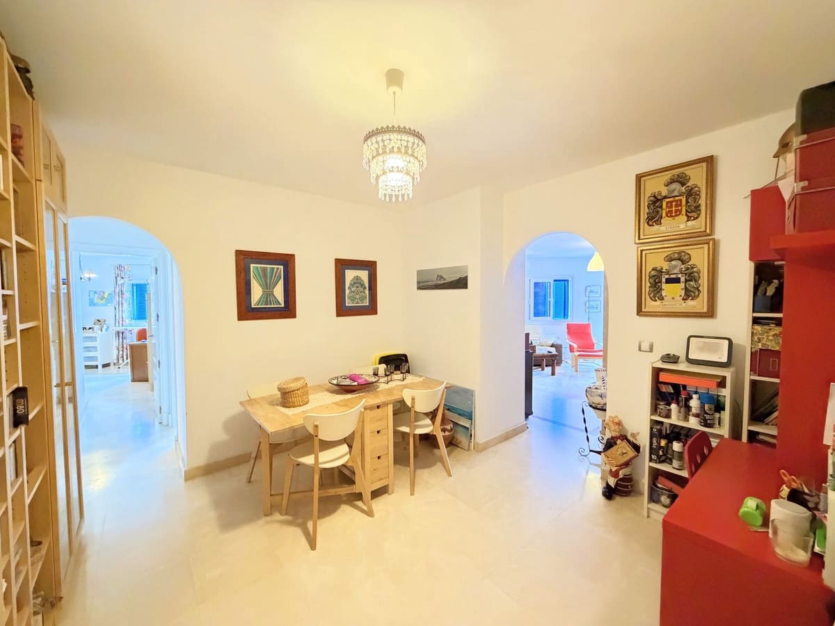 3 bedroom Apartment for sale in San Luis de Sabinillas - € 780,000 (Ref: 9470775)