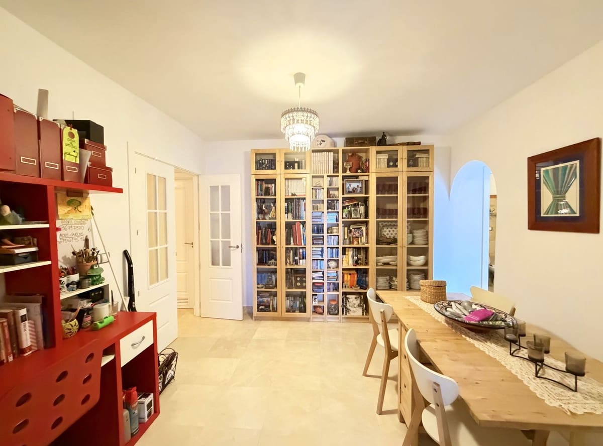 3 bedroom Apartment for sale in San Luis de Sabinillas - € 780,000 (Ref: 9470775)