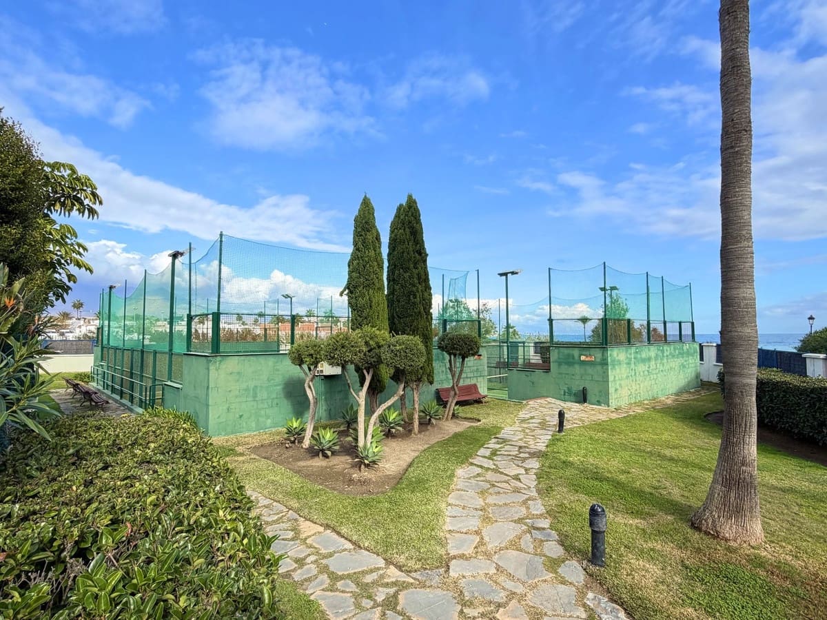 3 bedroom Apartment for sale in San Luis de Sabinillas - € 780,000 (Ref: 9470775)