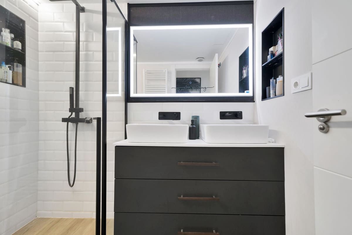 Ático de 4 habitaciones en Málaga ciudad en venta - 1.345.000 € (Ref: 9470776)