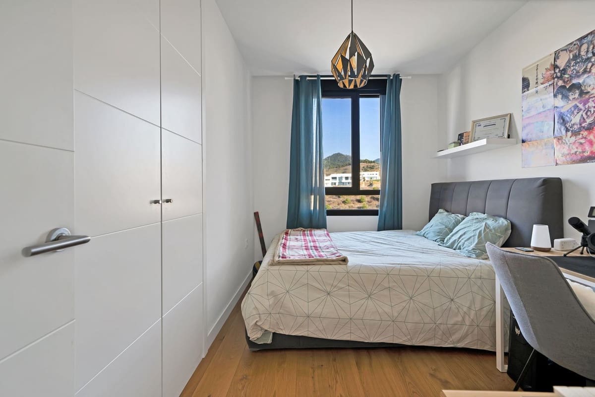 Ático de 4 habitaciones en Málaga ciudad en venta - 1.345.000 € (Ref: 9470776)