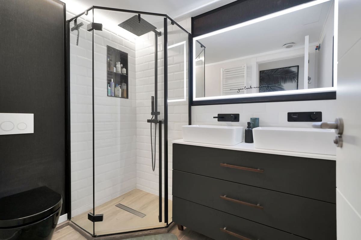 Ático de 4 habitaciones en Málaga ciudad en venta - 1.345.000 € (Ref: 9470776)