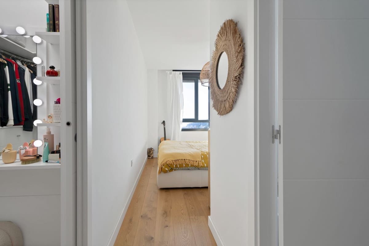 Ático de 4 habitaciones en Málaga ciudad en venta - 1.345.000 € (Ref: 9470776)