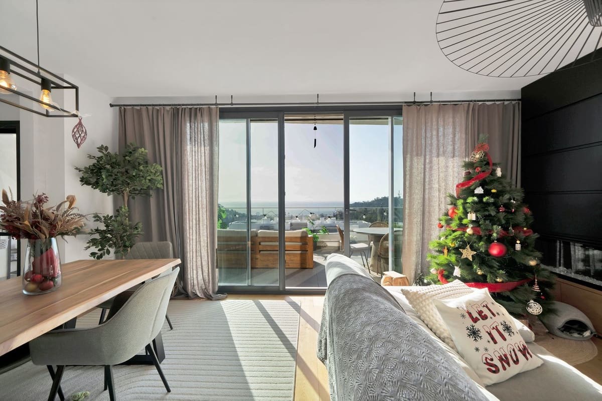 Ático de 4 habitaciones en Málaga ciudad en venta - 1.345.000 € (Ref: 9470776)