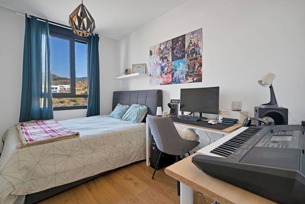 Ático de 4 habitaciones en Málaga ciudad en venta - 1.345.000 € (Ref: 9470776)