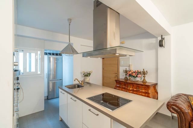 3 quarto Apartamento para venda em Casco Antiguo, Marbella - 327 000 € (Ref: 9470778)