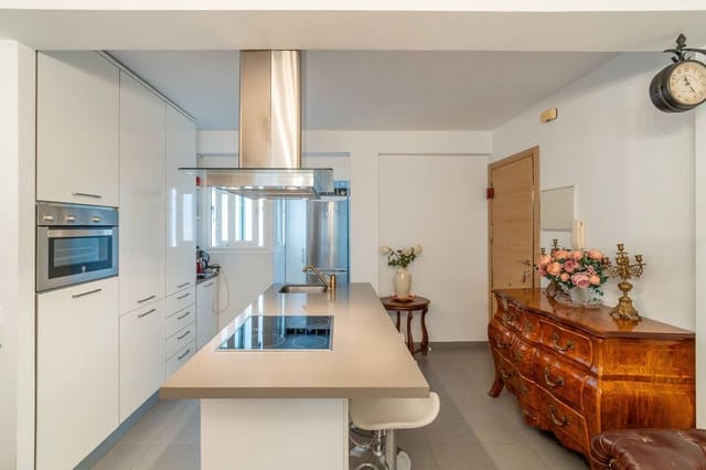 3 quarto Apartamento para venda em Casco Antiguo, Marbella - 327 000 € (Ref: 9470778)