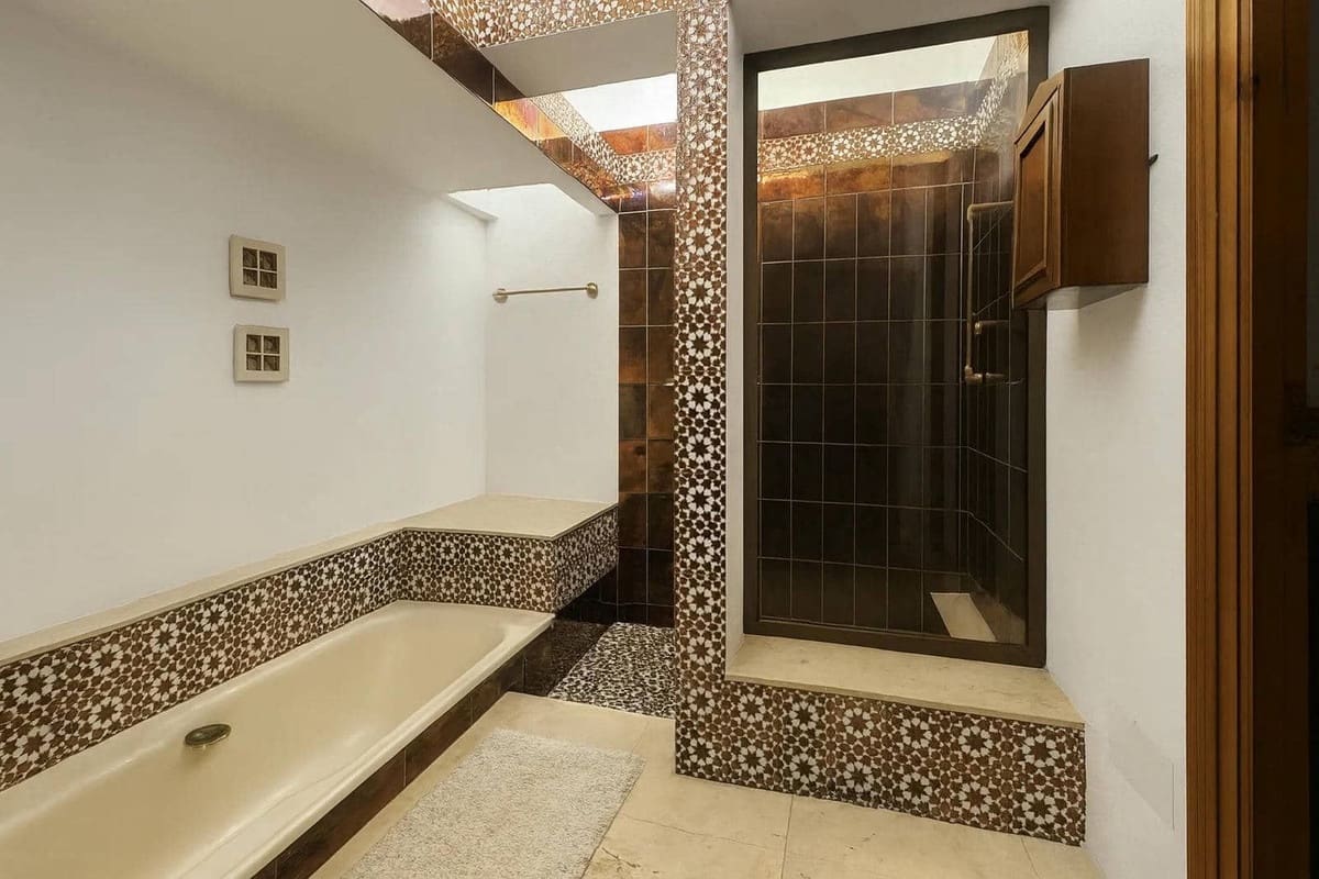 5 Zimmer Villa zu verkaufen in Estepona - 1.900.000 € (Ref: 9470779)