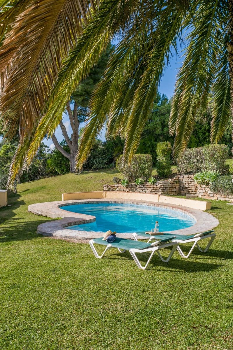 5 Zimmer Villa zu verkaufen in Estepona - 1.900.000 € (Ref: 9470779)