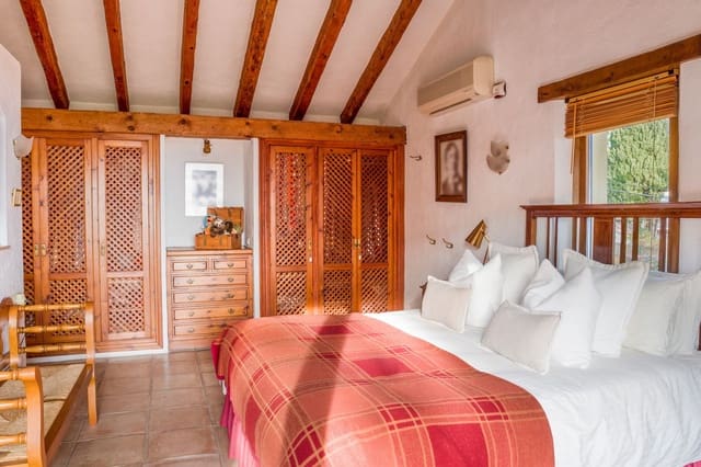 5 chambre Villa/Maison à vendre à Parque Central, Estepona - 1 900 000 € (Ref: 9470779)