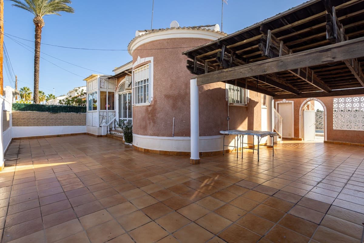 3 quarto Moradia para venda em Torrevieja - 330 000 € (Ref: 9471819)