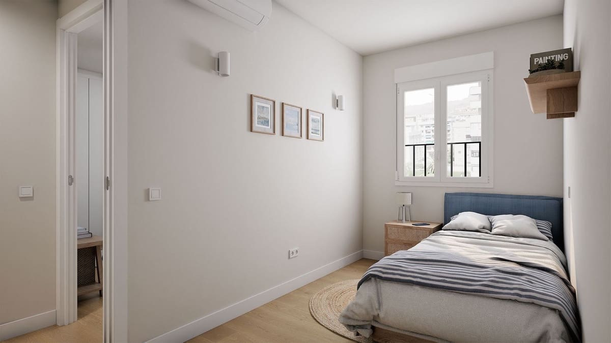 Apartamento de 3 habitaciones en Fuengirola en venta - 450.000 € (Ref: 9473622)