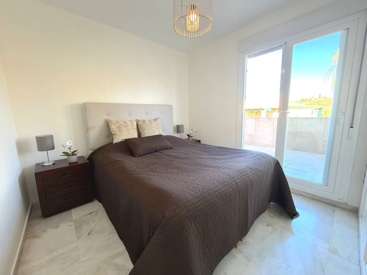 2 Zimmer Penthouse zu verkaufen in Nueva Andalucia - 549.000 € (Ref: 9474608)