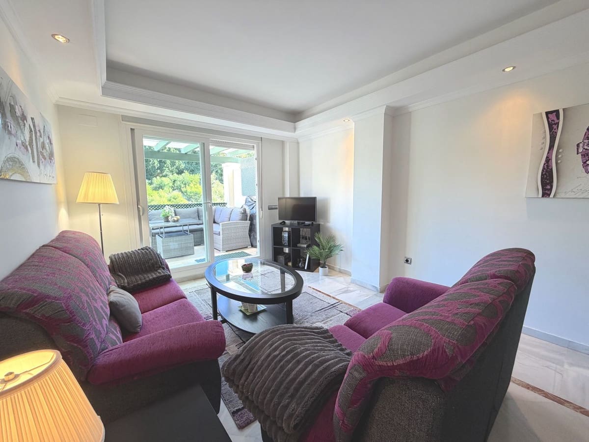 2 Zimmer Penthouse zu verkaufen in Nueva Andalucia - 549.000 € (Ref: 9474608)