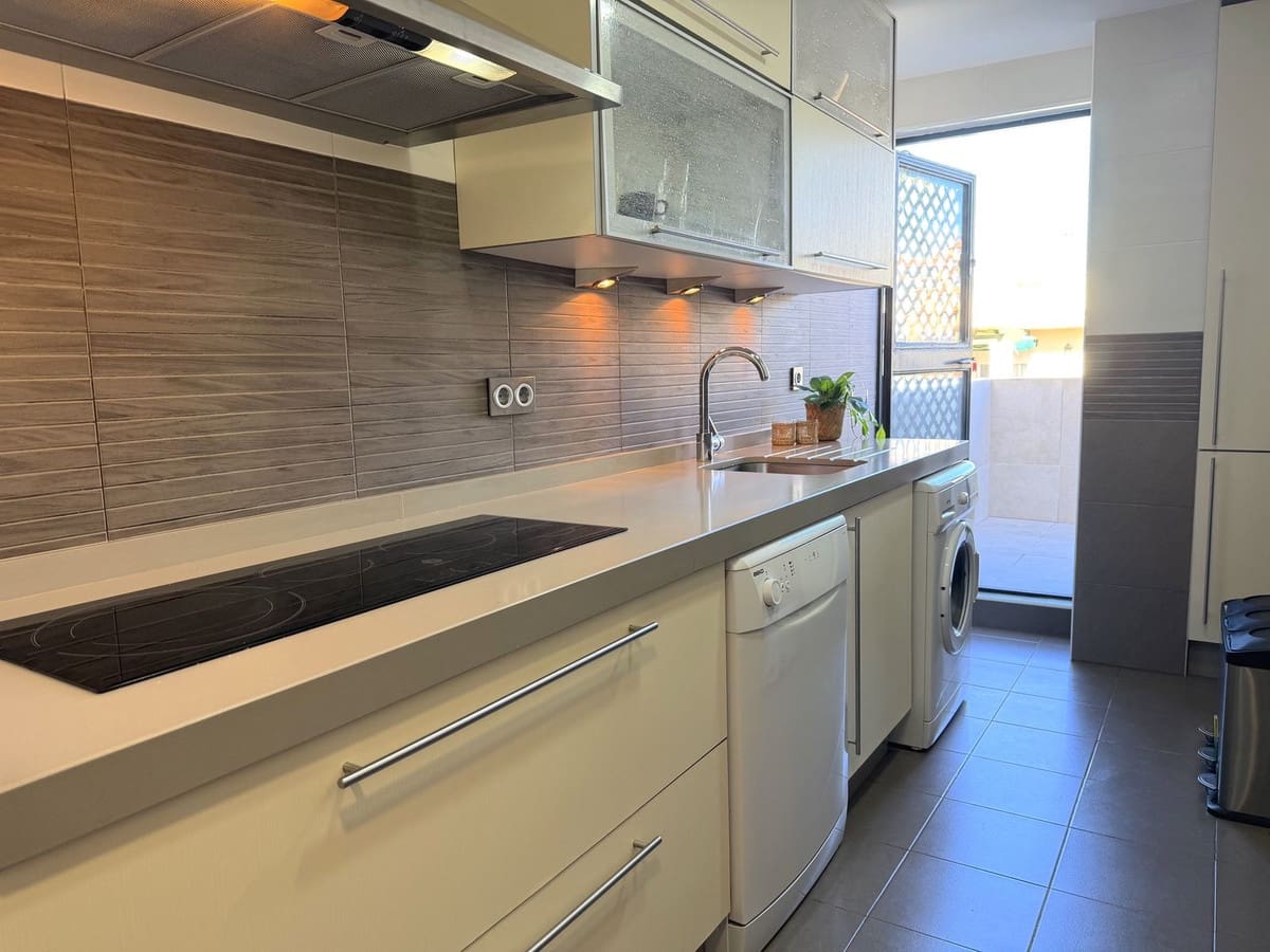 2 Zimmer Penthouse zu verkaufen in Nueva Andalucia - 549.000 € (Ref: 9474608)