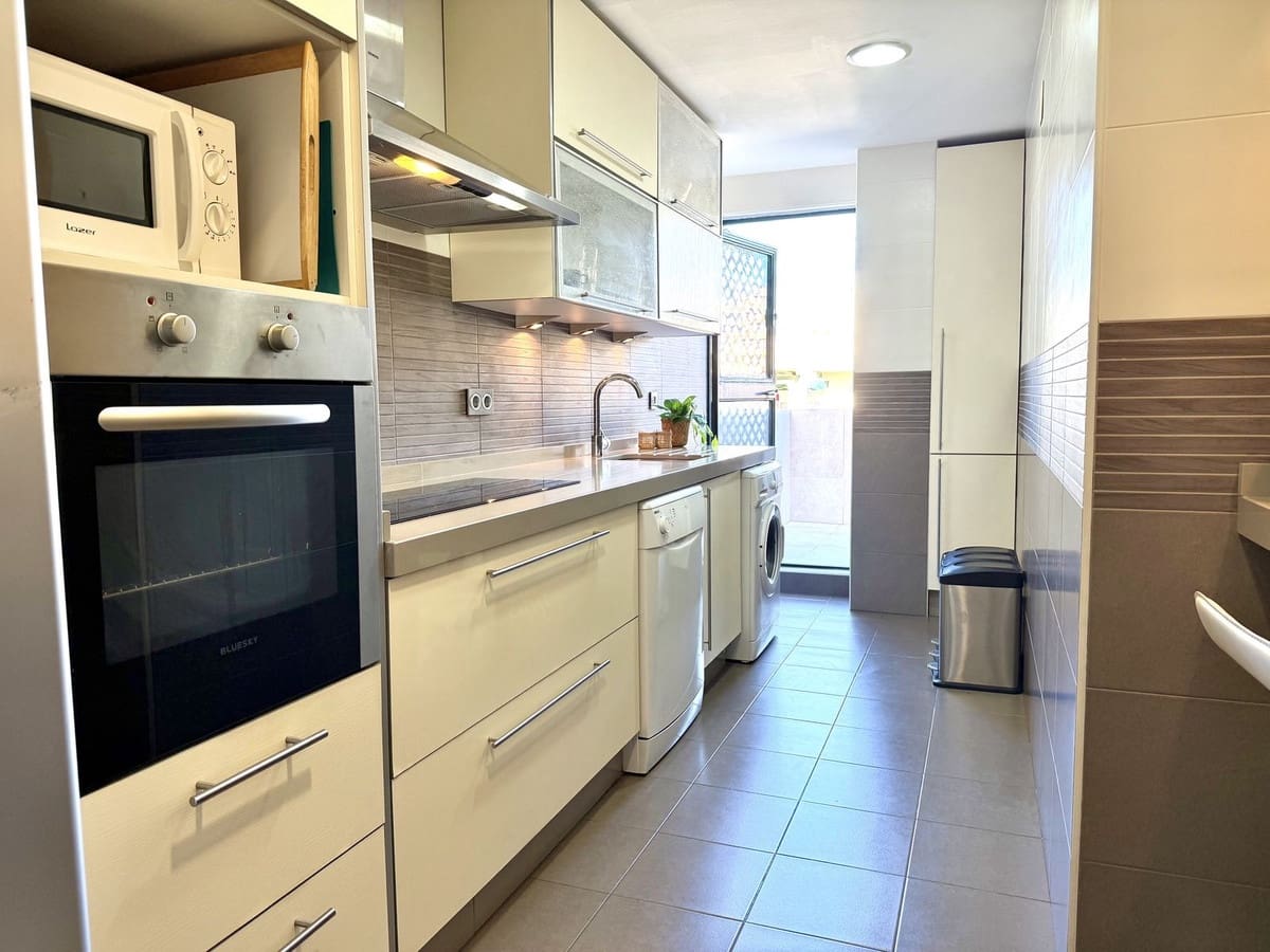 2 Zimmer Penthouse zu verkaufen in Nueva Andalucia - 549.000 € (Ref: 9474608)