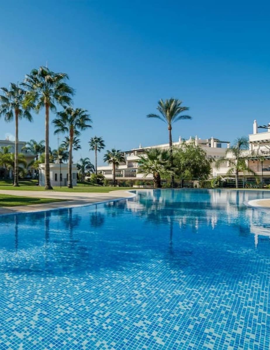 2 Zimmer Penthouse zu verkaufen in Nueva Andalucia - 549.000 € (Ref: 9474608)