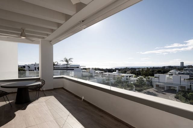 3 chambre Penthouse à vendre à Santa Clara, Marbella avec garage - 1 940 000 € (Ref: 9481660)