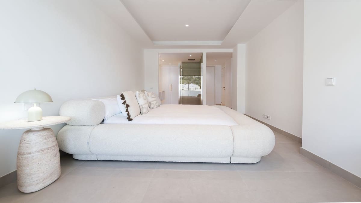 4 makuuhuone Huvila myytävänä paikassa Torremuelle - 1 850 000 € (Ref: 9481662)