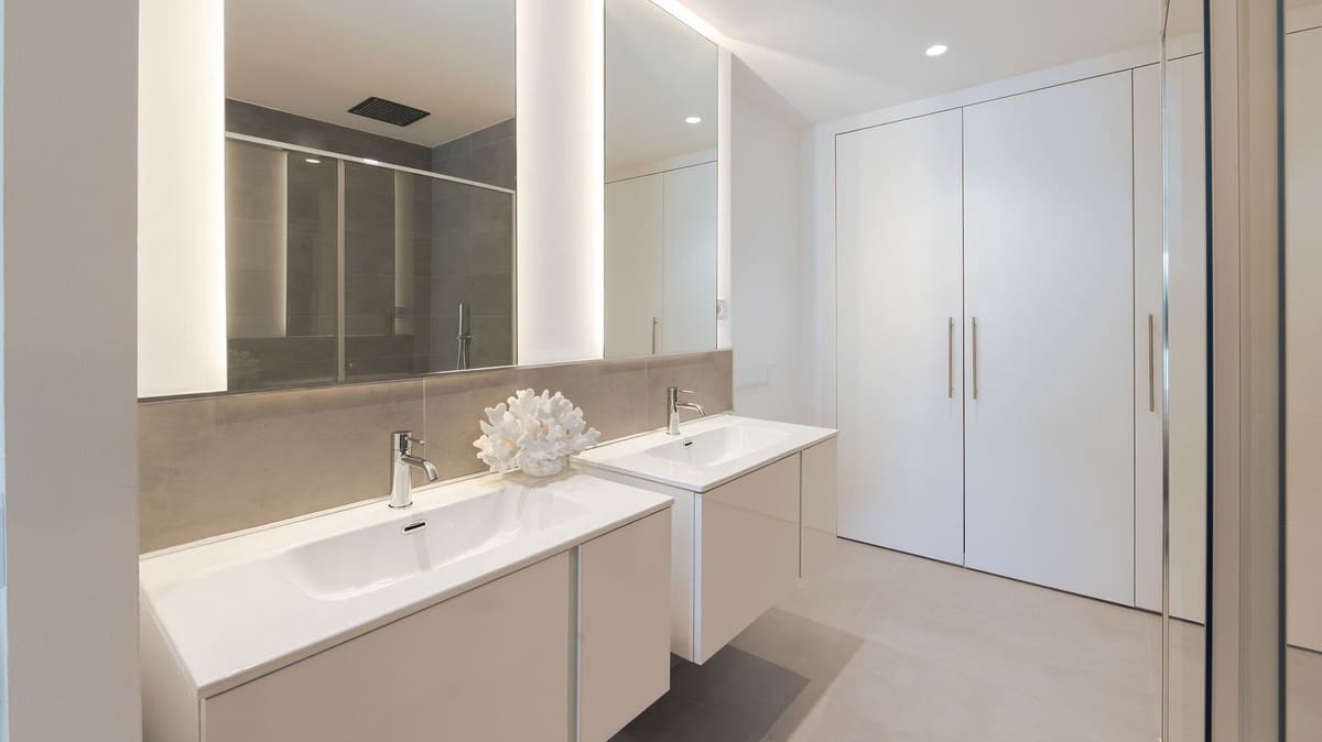 4 makuuhuone Huvila myytävänä paikassa Torremuelle - 1 850 000 € (Ref: 9481662)