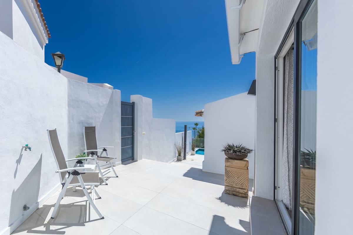 3 soverom Villa til salgs i Estepona med svømmebasseng - € 699 000 (Ref: 9483283)