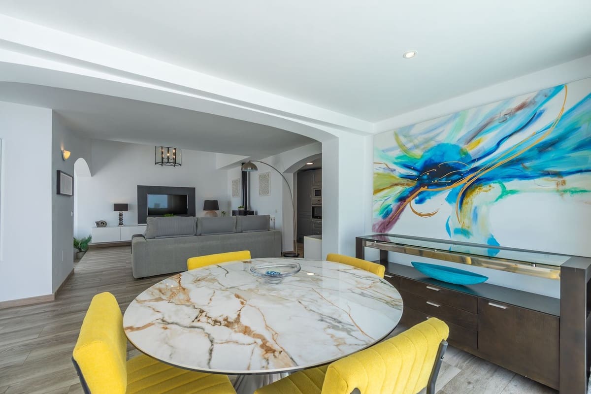 3 soverom Villa til salgs i Estepona med svømmebasseng - € 699 000 (Ref: 9483283)