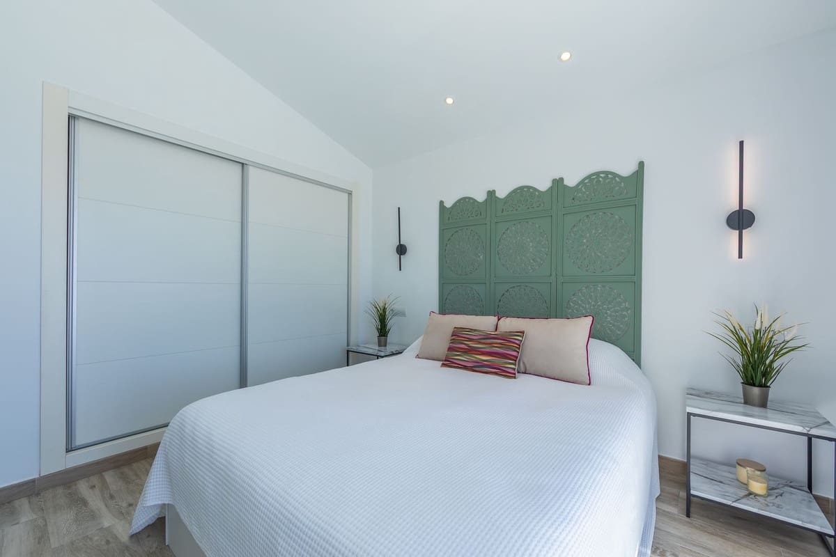 3 soverom Villa til salgs i Estepona med svømmebasseng - € 699 000 (Ref: 9483283)