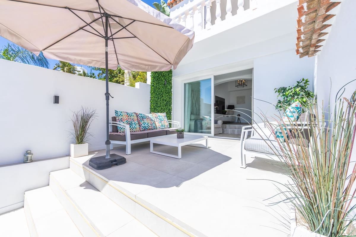 3 soverom Villa til salgs i Estepona med svømmebasseng - € 699 000 (Ref: 9483283)