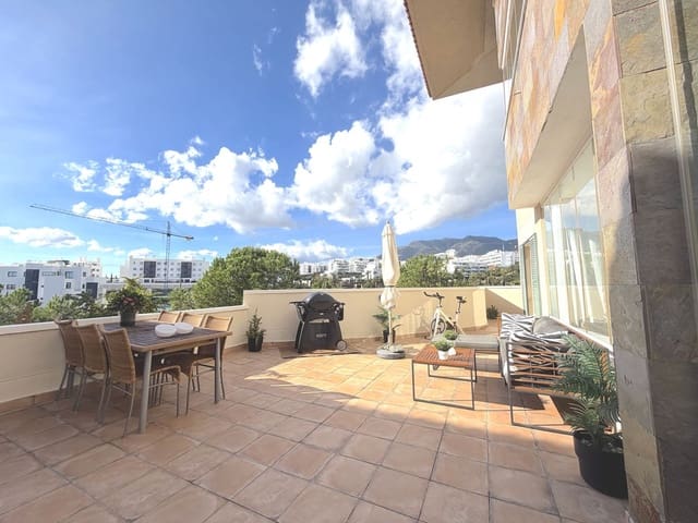 2 chambre Appartement à vendre à El Higuerón, Fuengirola - 430 000 € (Ref: 9483672)
