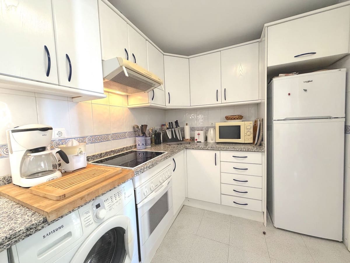 Apartamento de 2 habitaciones en Fuengirola en venta - 449.000 € (Ref: 9483673)