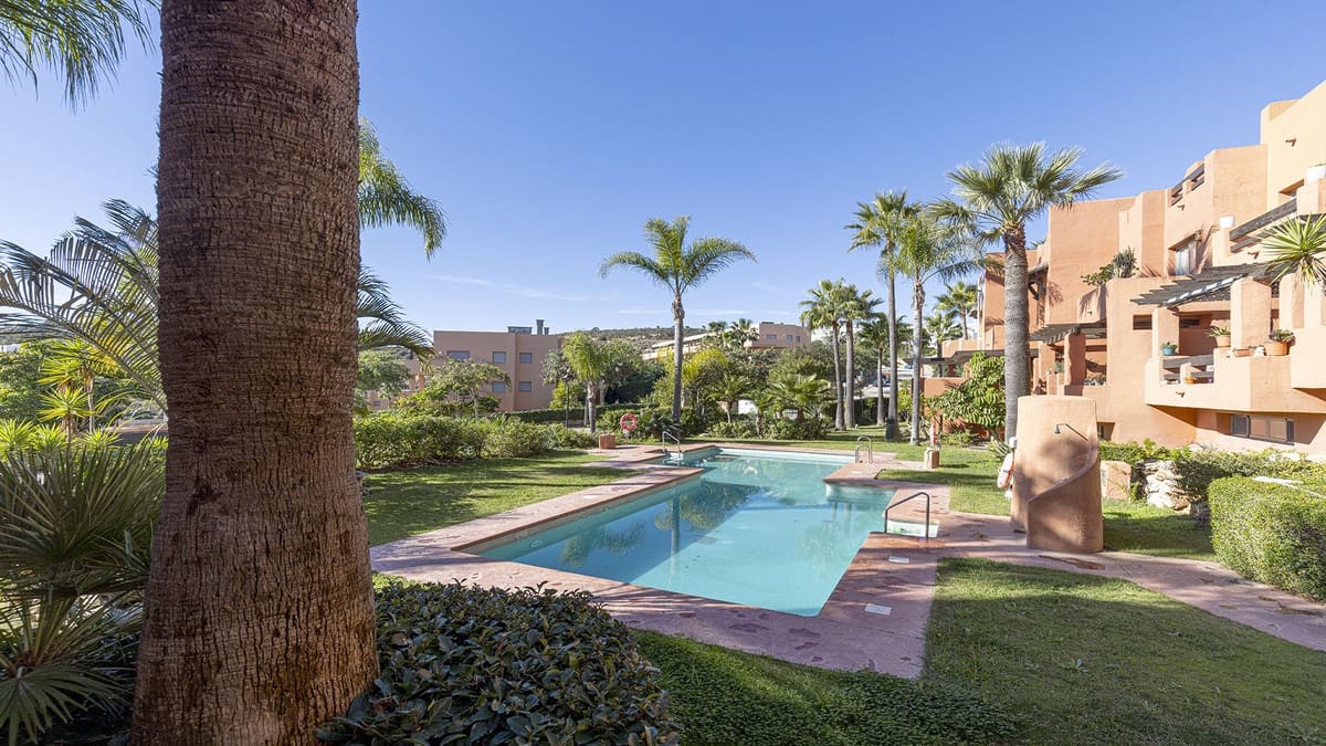 2 bedroom Townhouse for sale in Manilva - € 400,000 (Ref: 9485496)