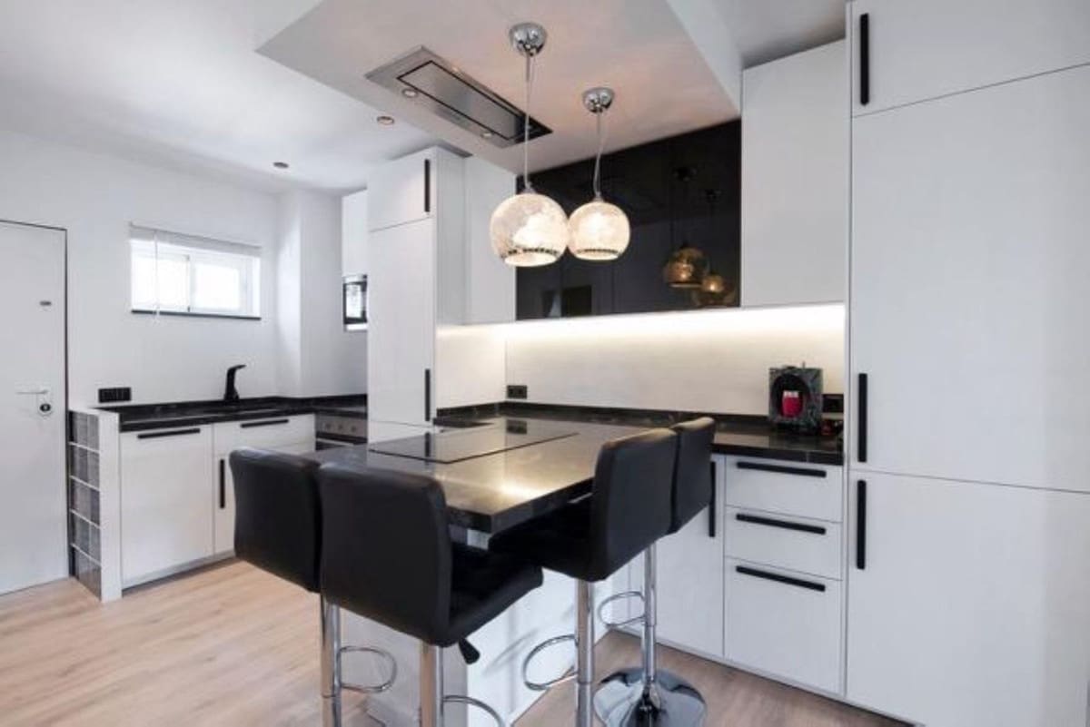 1 sypialnia Apartament na sprzedaż w Marbella - 330 000 € (Ref: 9488563)