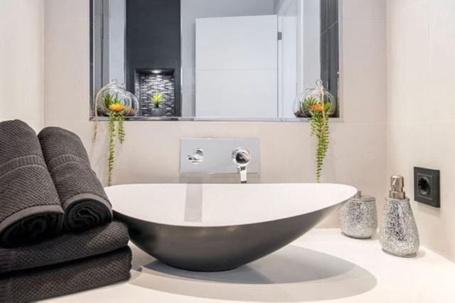 1 sypialnia Apartament na sprzedaż w Casco Antiguo, Marbella - 330 000 € (Ref: 9488563)