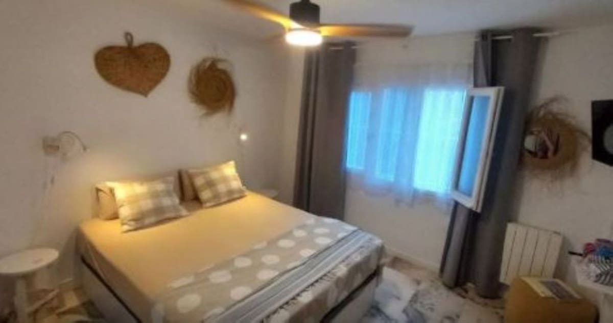 5 bedroom Villa for sale in Mijas with pool - € 990,000 (Ref: 9488566)