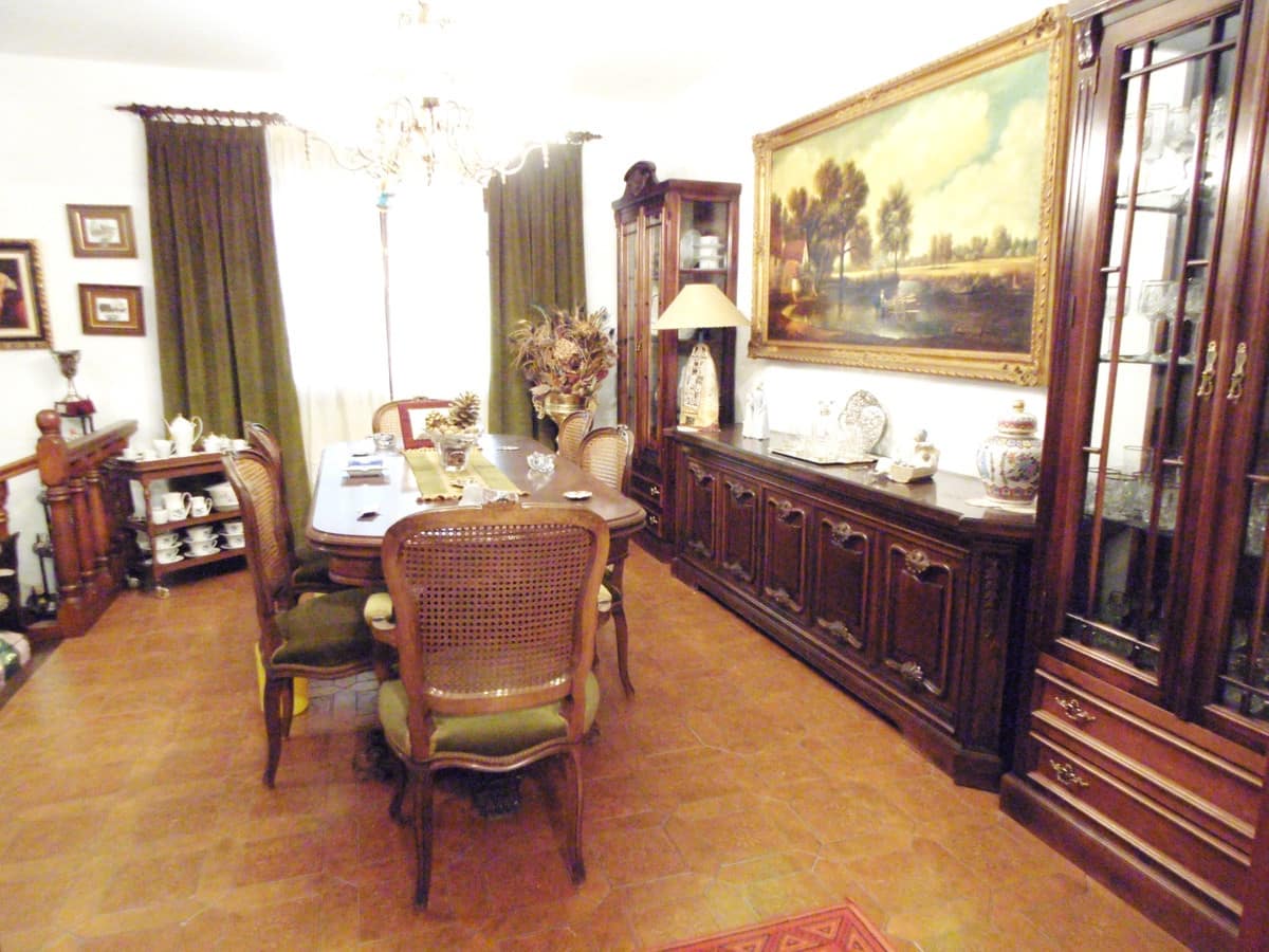 6 bedroom Villa for sale in Coin with pool - € 915,000 (Ref: 9488567)