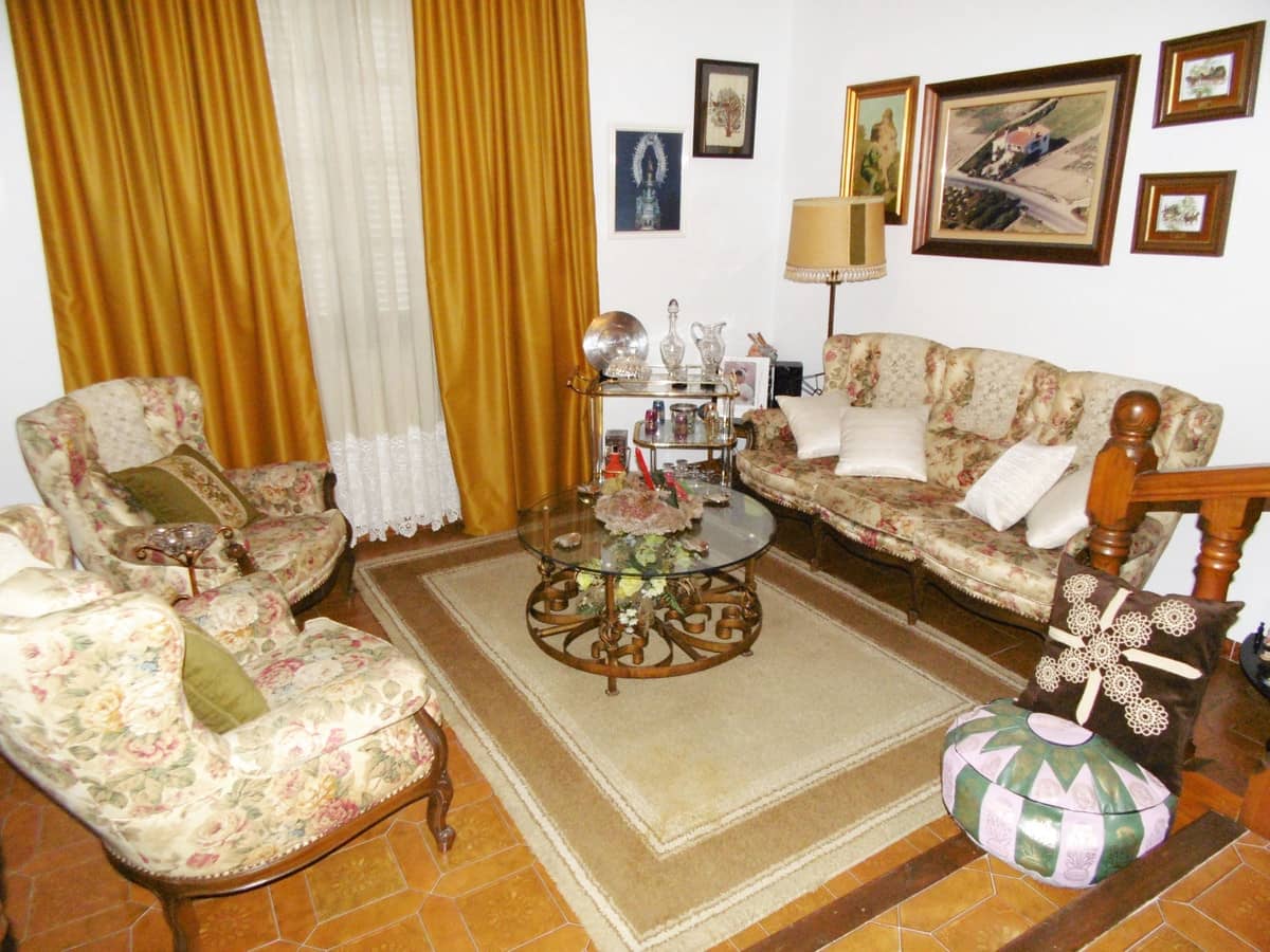 6 bedroom Villa for sale in Coin with pool - € 915,000 (Ref: 9488567)