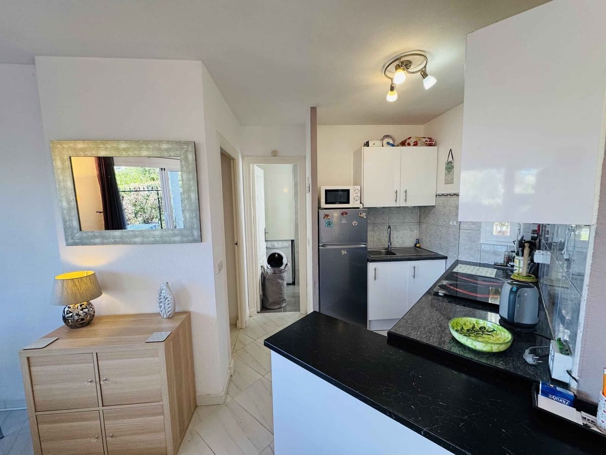 1 bedroom Apartment for sale in Riviera del Sol - € 219,000 (Ref: 9490953)